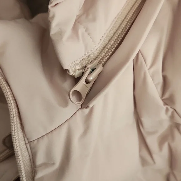 Light Pink Puffer Foldable Jacket with Hood - Picture 4 of 5